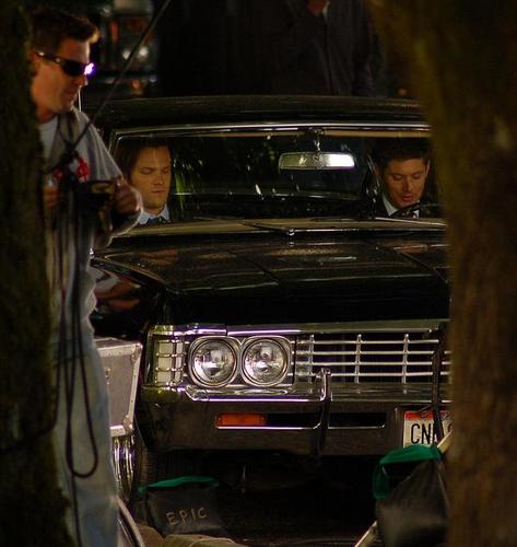  Supernatural - Season 7 - New Set foto's from 31st August 2011