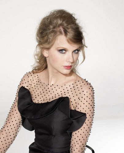  Taylor - Photoshoot 2010