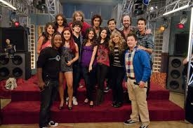 iparty with victorious