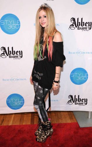  Abbey Dawn Fashion show Spring 2012, New York 12.09.11