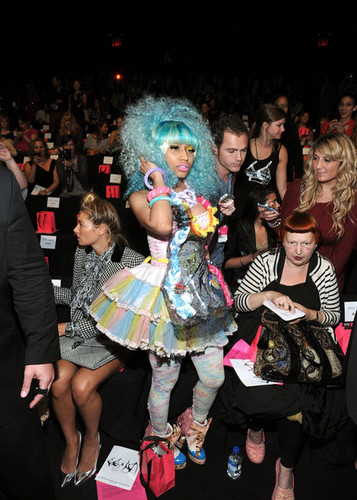  Betsey Johnson Front Row Spring 2012 Mercedes-Benz Fashion Week