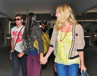  Candice,Nina,Ian and Zach in California ♥