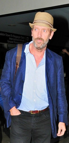  Hugh Laurie-LAX Airport 11.09.2011