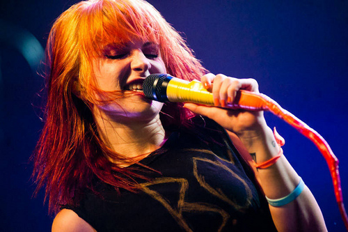 Paramore @FBR 15th anniversary concert 07092011