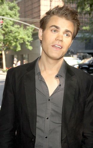  Paul Wesley arriving for 'Live with Regis and Kelly' (September 12).