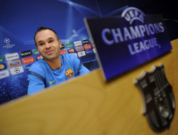  Training Session and Press Conference before Champions League game