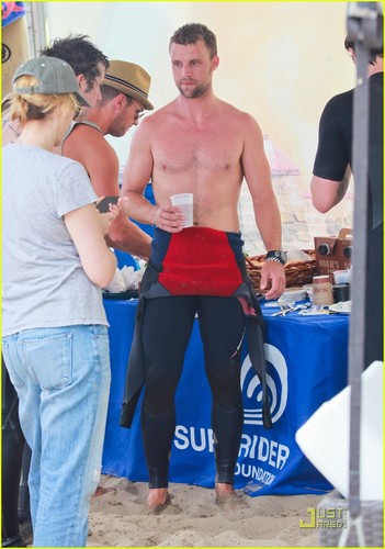  Jesse Spencer: Shirtless Malibu Surfer!