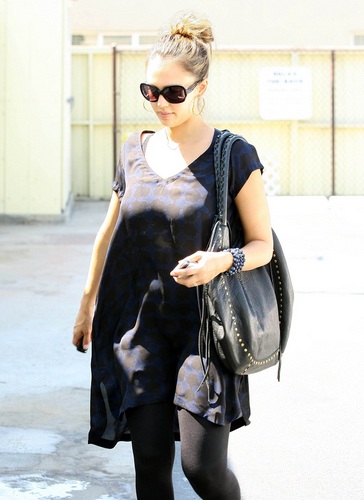  Jessica - Going to the doctor in Santa Monica - September 13, 2011