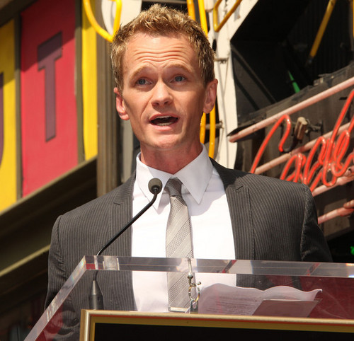  Neil Patrick Harris Receives His ster on the Hollywood Walk Of Fame