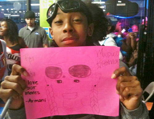  ray ray with the MINDLESS drawing that was telah diberi sejak a fan!! :D