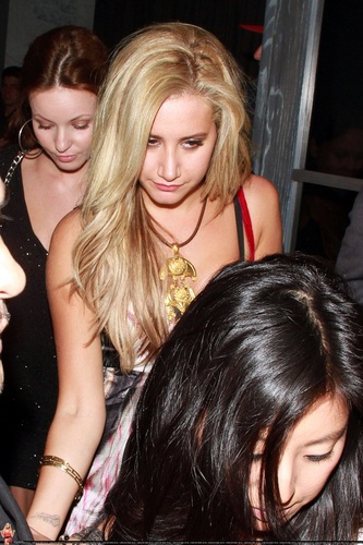  Ashley - Leaving Jennifer's brithday party at the Lexington Social House in LA - September 17, 2011