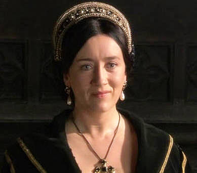 Catherine of Aragon - Maria Doyle Kennedy as Catherine of Aragon photo ...