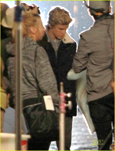  Cody Simpson: 'Not Just You' Video Set!