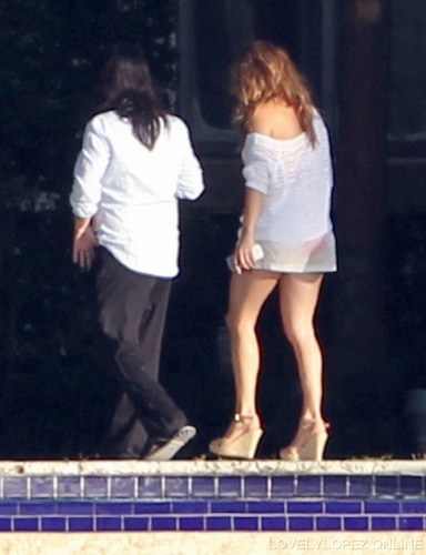  Jennifer - At a friend house in Miami - September 17, 2011