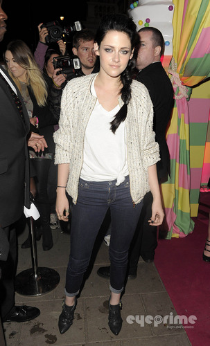  Kristen Stewart: Mulberry After Party during 런던 Fashion Week, Sep 18