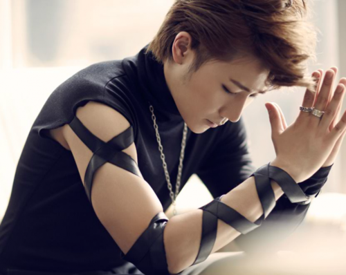 Sunggyu - photo teaser for the repackaged album