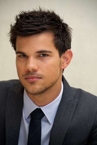 Taylor Lautner - Abduction Press Conference 