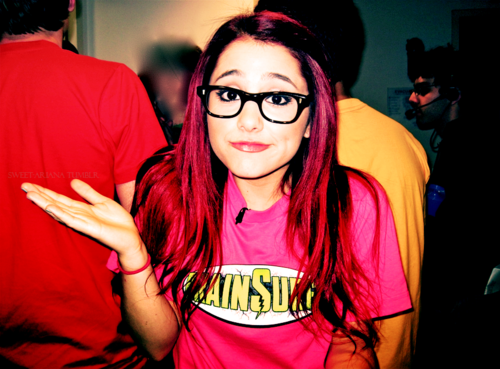  Ariana being silly!!