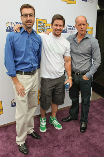  August 31 2011 - Boys & Girls Club Of L.A. Harbor's Graduate To Go Studio Launch