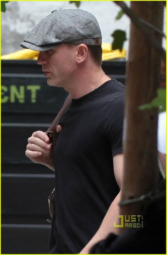  Daniel Craig: Rooney Mara is 'Spot On' As Lisbeth