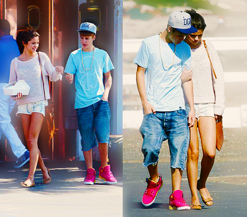  Justin & Selena at Malibu pantai Today