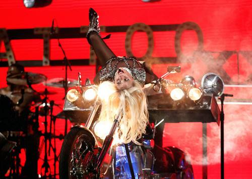  Lady Gaga performing @ iHeartRadio Musica Festival