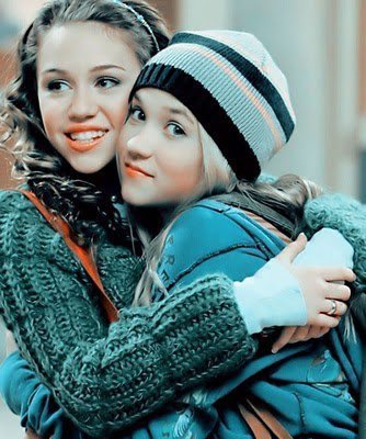  Miley And Emily.... ♥