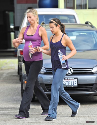  Lea leaving the gym - September 26, 2011