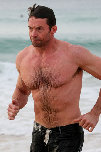  Hugh Jackman goes for a swim in the ocean