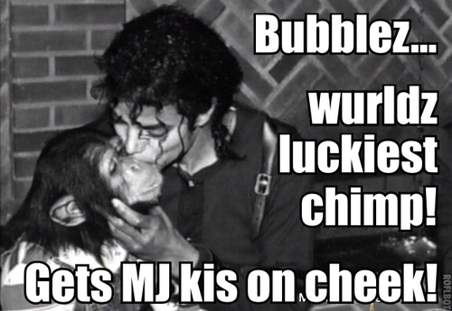  Michael Jackson macro - Bubbles gets MJ kiss! X