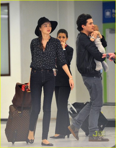  Miranda Kerr, Orlando Bloom & Flynn: Paris Airport Arrival