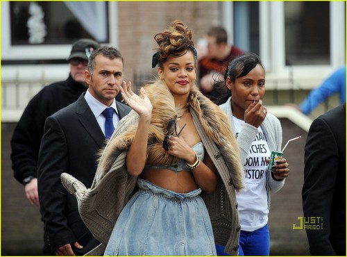  Rihanna: 'We Found Love' in Belfast!