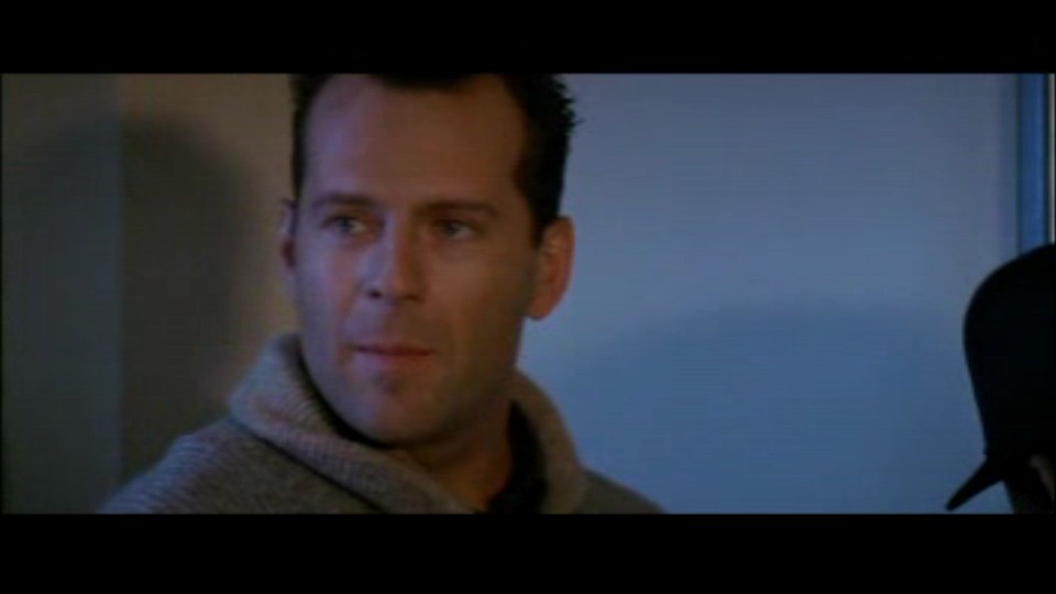 Die Hard 2 - Bruce Willis Image (25758836) - Fanpop