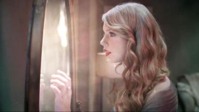 Taylor Swift "Wonderstruck Ad" Stills