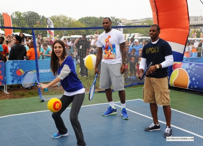 Victoria Justice- World Wide Day Of Play 8th annual