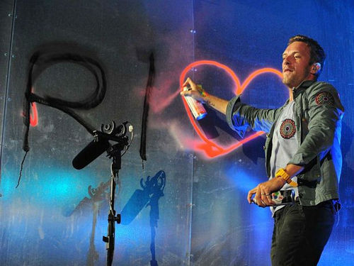 Chris Martin Rock in Rio 2011 - Coldplay - Yellow (01/10/2011)