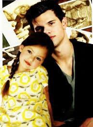  Jacob Black and Renesmee Cullen