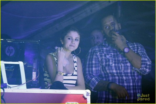  Justin Bieber & Selena Gomez: ディナー 日付 in Rio!