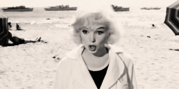  Marilyn Monroe in -Some like it hot-
