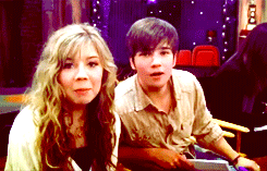  Nathan Kress and Jennette McCurdy