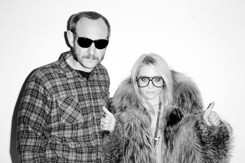 Photoshoot By Terry Richardson - May 2011