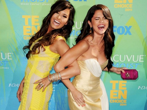  Selena&Demi karatasi la kupamba ukuta ❤