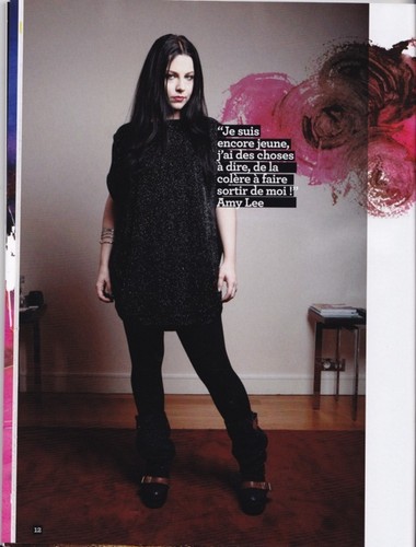  Amy in French Magazine 2011