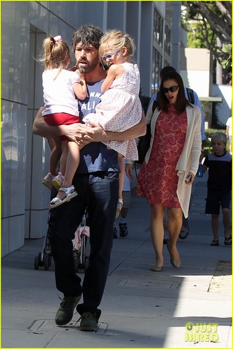  Ben Affleck & Jennifer Garner: zucca Picking with the Girls!