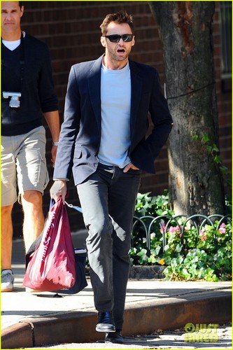  Hugh Jackman: 'Unbound Captives' with Rachel Weisz & Robert Pattinson!
