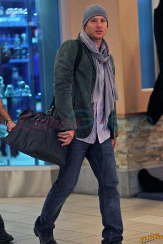  Jensen At The Airport