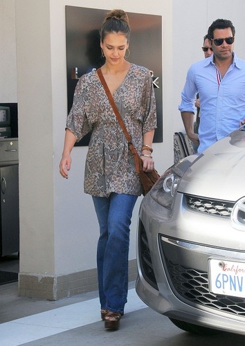  Jessica - Leaving dermatology in Beverly Hills - October 07, 2011