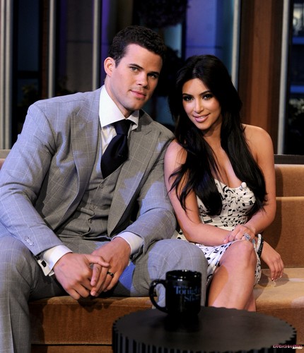  Kim and Kris on The Tonight Show with Jay Leno - 04/10/2011