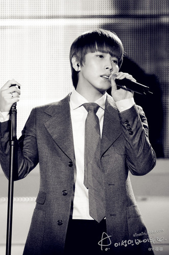  Sungmin Super Junior KRY konser in Nanjing