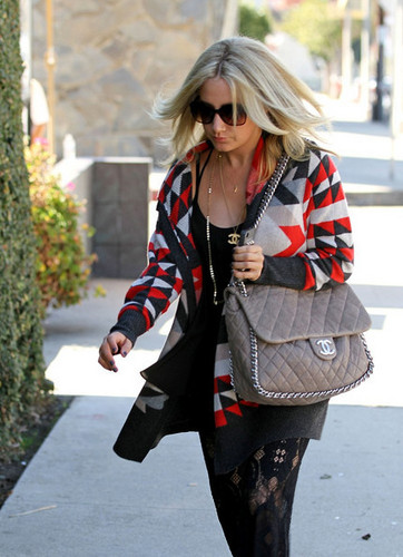  Ashley Tisdale Out and About